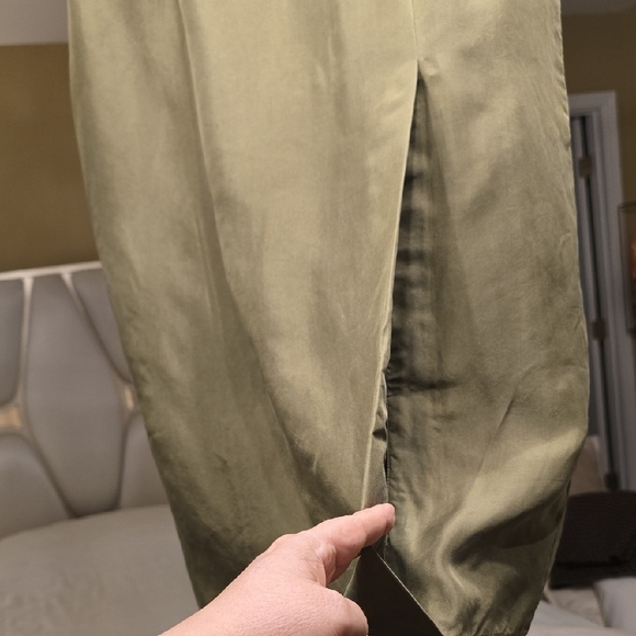 Elegant Silk Pencil Skirt in Olive Green - Picture 6 of 11